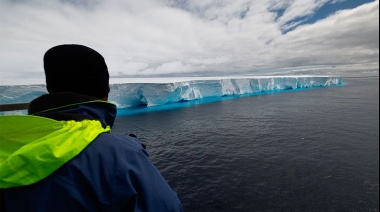 El iceberg más grande del mundo pone en peligro las Georgias del Sur