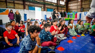 Juegos, disfraces y música en el cierre del primer contingente de las colonias de verano