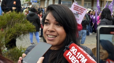 La senadora nacional Eugenia Duré participó de la marcha del Orgullo Antifascista