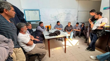 Horacio Arreceygor se reunió con los trabajadores de Supercanal y canal 11 de Ushuaia