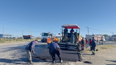 Avanza a buen ritmo la readecuación de la rotonda de Pacheco y Perón en Río Grande