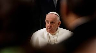 El Papa Francisco en gravé estado, preocupa su insuficiencia renal