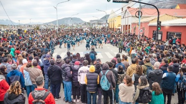 Carnaval de Ushuaia abrirá con una muestra de fotografías históricas de los festejos en la ciudad