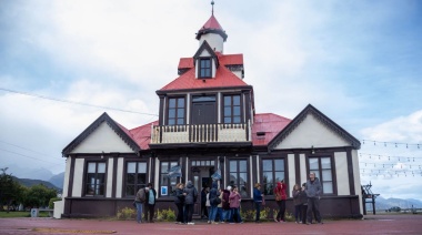 Más de 120 adultos y adultas mayores participan de la colonia municipal de vacaciones
