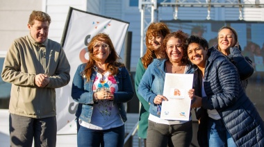 El Gobernador Melella encabezó la entrega de 54 viviendas en Río Grande