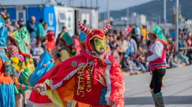 Carnaval récord en Ushuaia con la asistencia de más de 15.000 vecinos y vecinas a la primera jornada