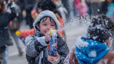 Carnaval récord en Ushuaia con la asistencia de más de 15.000 vecinos y vecinas a la primera jornada