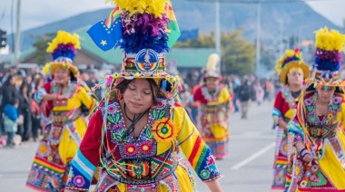 Carnaval récord en Ushuaia con la asistencia de más de 15.000 vecinos y vecinas a la primera jornada