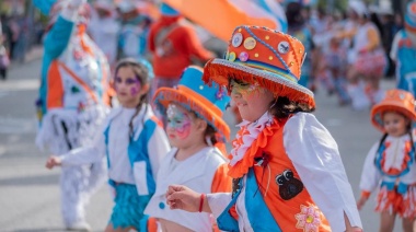 Carnaval récord en Ushuaia con la asistencia de más de 15.000 vecinos y vecinas a la primera jornada