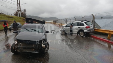 Violento choque involucró a tres vehículos en Ushuaia