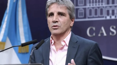 Caputo habló sobre "la devaluación monetaria"