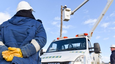 El Gobierno provincial impulsó el acceso a la energía en el barrio Chacra VIII de Río Grande