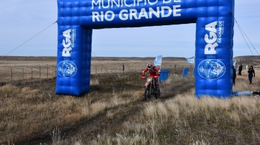Con notable actuación Gastón Martínez se adjudicó la 41° Vuelta a la Tierra del Fuego en Moto Experto