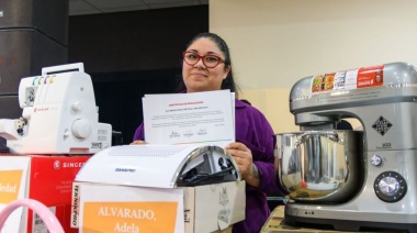 “Tenemos el gran desafío de construir comunidad y tejer redes de emprendedoras en toda la provincia”