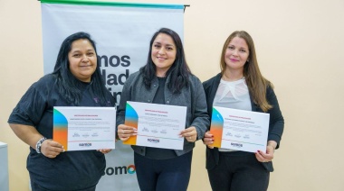 “Tenemos el gran desafío de construir comunidad y tejer redes de emprendedoras en toda la provincia”