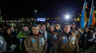 Una vez más Ushuaia estuvo junto a los excombatientes en la vigilia del 2 de abril