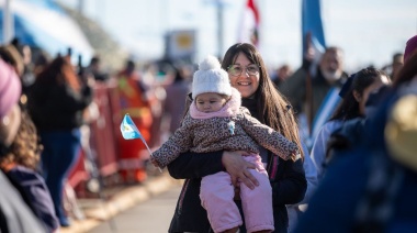 Más de 200 instituciones fueron parte del tradicional desfile del 2 de abril
