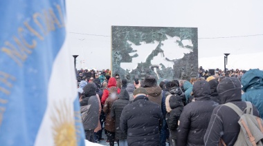 “La Causa Malvinas nos une a todos y nuestro compromiso diario de soberanía es en honor a la memoria de nuestros héroes”