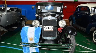 Un viaje al pasado automovilístico en el Colegio Don Bosco