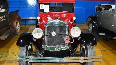 Un viaje al pasado automovilístico en el Colegio Don Bosco