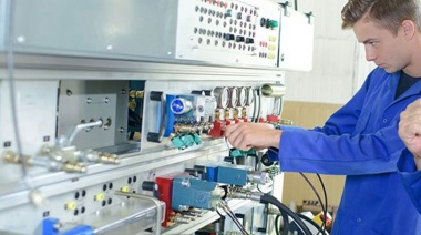Municipio de Río Grande y Fundación YPF lanzan tres importantes cursos de capacitación