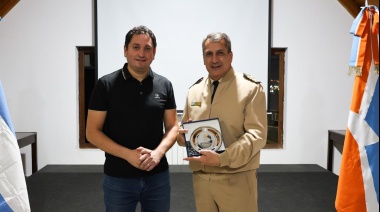 La Cámara de Comercio de Ushuaia reconoció a las fuerzas armadas y de seguridad por su compromiso con la comunidad fueguina