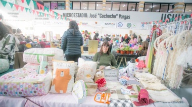 Miles de vecinos y vecinas disfrutaron de la Expo Pascua en el Microestadio del Cochocho Vargas