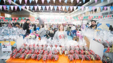 Miles de vecinos y vecinas disfrutaron de la Expo Pascua en el Microestadio del Cochocho Vargas