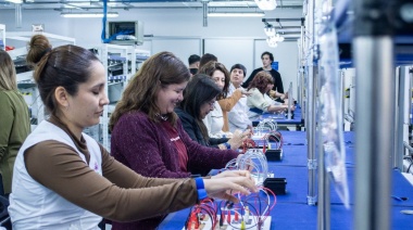 El Municipio de Río Grande y la Fundación Mirgor dieron comienzo al programa “Así fabricamos Acá”