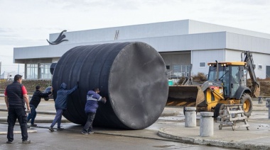 El Municipio comenzó a recibir equipamiento para la sala de máquinas del nuevo Natatorio olímpico de Río Grande