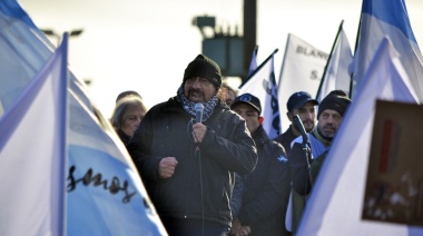 Con sendos actos en la provincia, se rechazaron los decretos de Milei