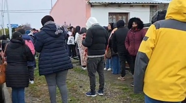 Fuerte demanda por puestos en la Feria del Don Bosco: largas filas y una noche a la intemperie