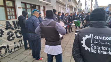 La UOM se manifestó en Trabajo reclamando la homologación de acuerdo salarial