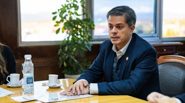 Dachary criticó con dureza al futuro embajador de EE.UU. y denunció violación a la soberanía argentina
