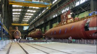 Argentina dejamos de pensar en grande: vendemos cascos de submarinos por chatarra