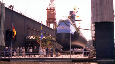 Argentina dejamos de pensar en grande: vendemos cascos de submarinos por chatarra