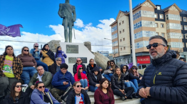 “Han sido parte del saqueo, parte del circo de Bertone y ahora juegan al circo de Milei”