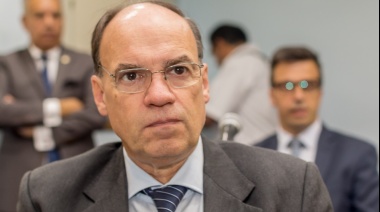 Blanco cruzó a Massa por el canje de la deuda