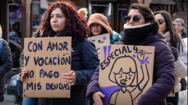 Docentes resolvieron nuevo acampe, desobligaciones y paro por 48 horas para la semana próxima