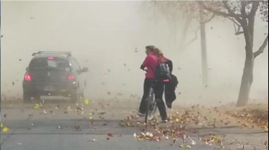 Por el viento, suspensión de clases en el turno tarde en Río Grande