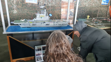 Miles de vecinos visitaron la muestra de la Aviación Naval