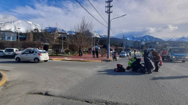 Un hombre fue trasladado al hospital luego que chocaron una moto y un auto