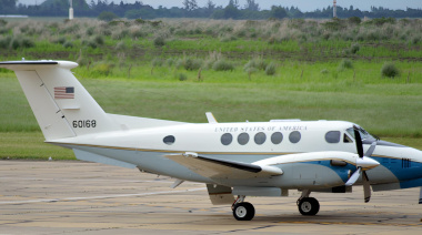 ¿Qué hacía un avión de la embajada de EEUU en Tierra del Fuego sin aviso oficial?