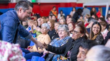 Más de 3.000 vecinas de Río Grande celebraron el “Bingo de las Maternidades” junto al intendente Martín Perez