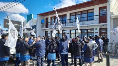 “Ni un solo voto obrero para Milei y sus cómplices”