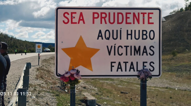 Se pintaron dos estrellas amarillas recordando a Olivia e Ignacio, muertos en incidente vial