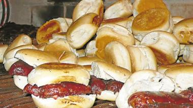 Emprender: Que más dejó el encendido del Árbol en Río Grande