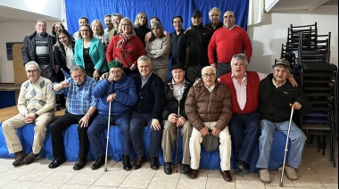 ACHER y el Consulado General de Chile brindaron emotivo homenaje a los abuelos