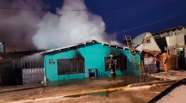 El fuego consumió una vivienda en el Pasaje García