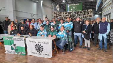 Camioneros y metalúrgicos llaman a votar por Massa y organizan caravana